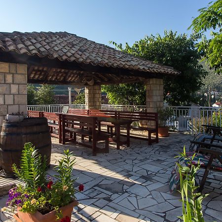 Guest House J&J Zaton  Bagian luar foto