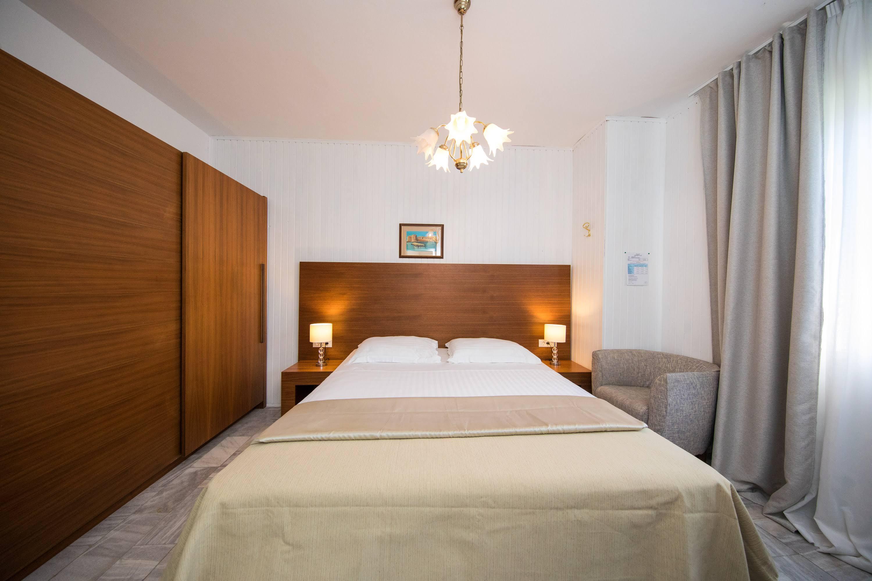 Guest House J&J Zaton  Bagian luar foto